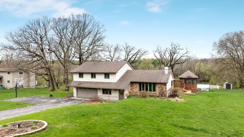 Photo of 8604 Carradale Drive, Caledonia, IL 61011 (MLS # 12635221)