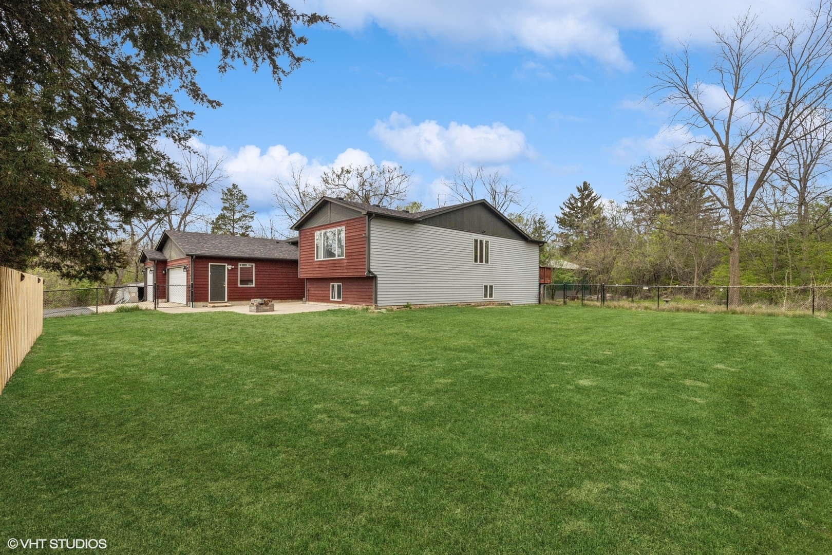 25118 COLUMBIA BAY Road