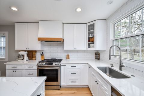 Tiny photo for 3N556 Woodland Avenue, West Chicago, IL 60185 (MLS # 12589038)