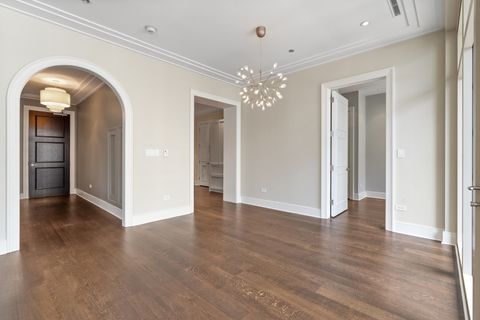 Tiny photo for 118 E Erie Street #18B, Chicago, IL 60611 (MLS # 12483584)