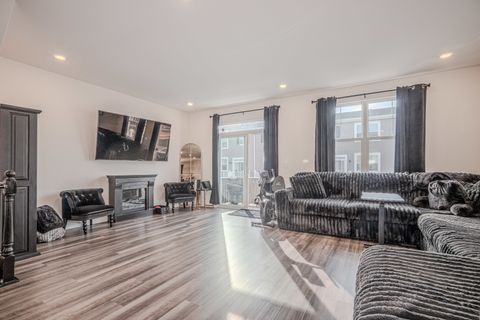 Tiny photo for 4167 Chelsea Manor Circle, Aurora, IL 60504 (MLS # 12581229)