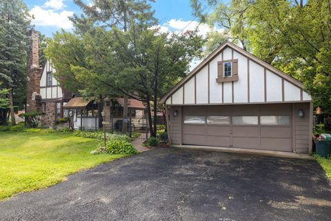 Tiny photo for 9600 Central Avenue, Oak Lawn, IL 60453 (MLS # 12506776)