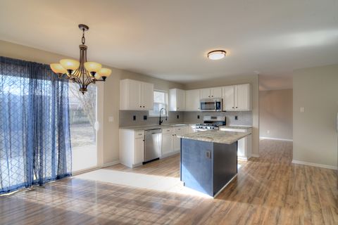 Tiny photo for 1752 Tallmeadow Drive, DeKalb, IL 60115 (MLS # 12602350)