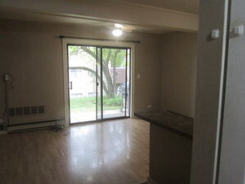 Tiny photo for 48 Oak Hill Colony #2, Fox Lake, IL 60020 (MLS # 12629725)