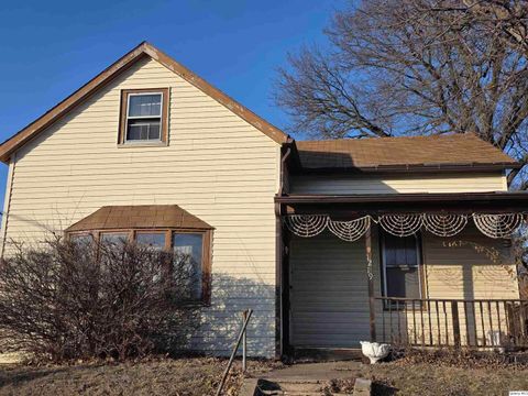 Tiny photo for 1219 Lind Street, Quincy, IL 62301 (MLS # 12552016)