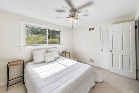 Tiny photo for 219 E Reseda Parkway, Palatine, IL 60067 (MLS # 12487304)