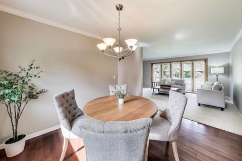 Tiny photo for 219 E Reseda Parkway, Palatine, IL 60067 (MLS # 12487304)