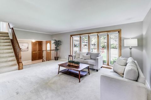 Tiny photo for 219 E Reseda Parkway, Palatine, IL 60067 (MLS # 12487304)