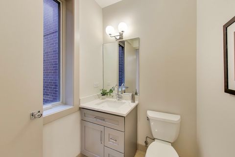 Tiny photo for 2450 N Clybourn Avenue #3N, Chicago, IL 60614 (MLS # 12468151)