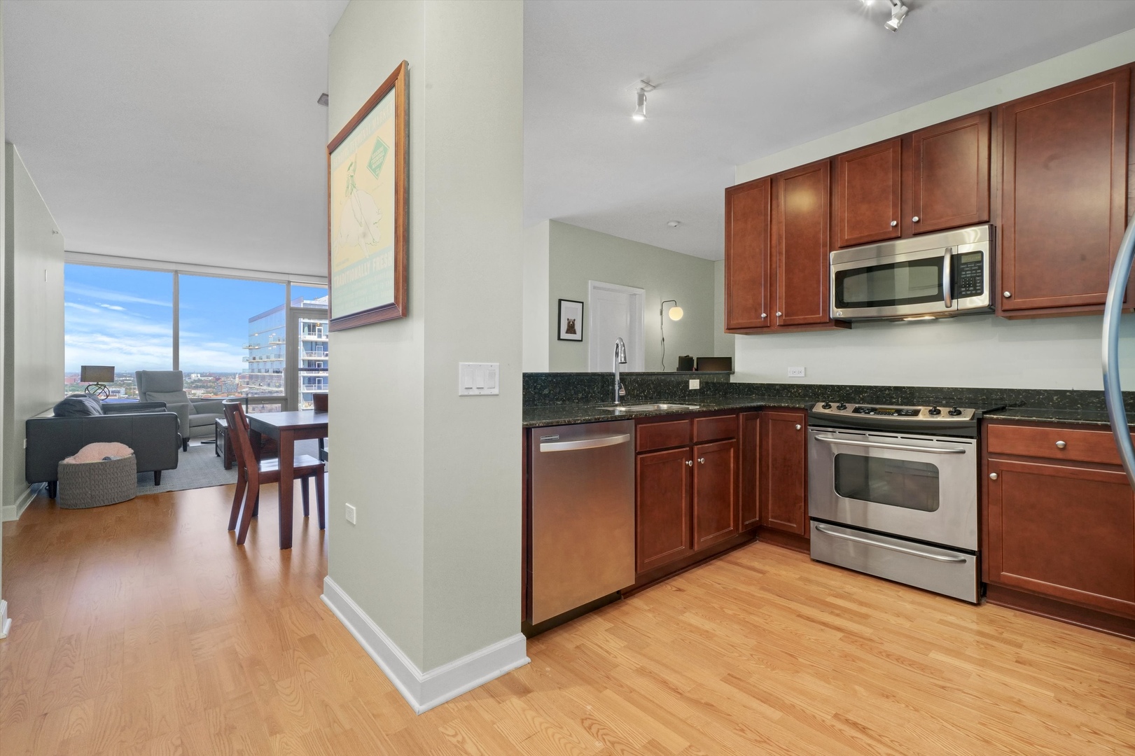 100 E 14TH Street 2309