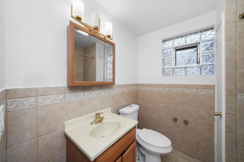 Tiny photo for Chicago, IL 60617 (MLS # 12321989)