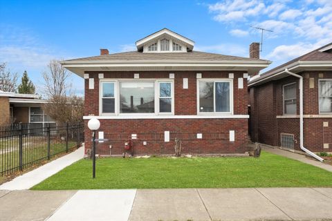 Photo of Chicago, IL 60617 (MLS # 12321989)