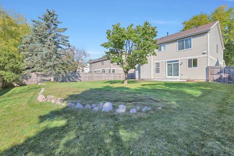 Tiny photo for 935 Concord Circle, Mundelein, IL 60060 (MLS # 12479951)