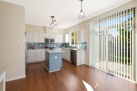 Tiny photo for 935 Concord Circle, Mundelein, IL 60060 (MLS # 12479951)