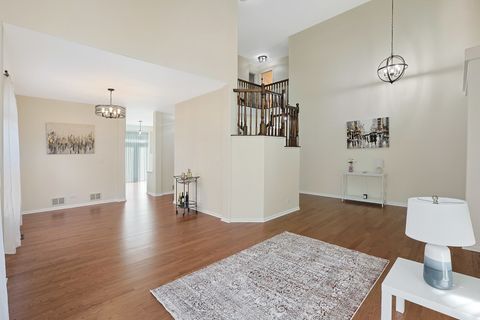 Tiny photo for 935 Concord Circle, Mundelein, IL 60060 (MLS # 12479951)