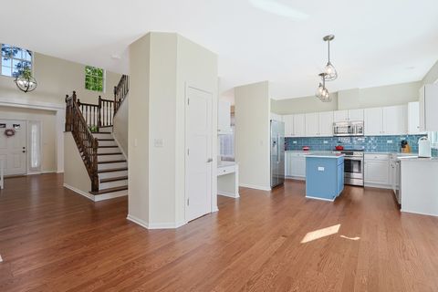 Tiny photo for 935 Concord Circle, Mundelein, IL 60060 (MLS # 12479951)