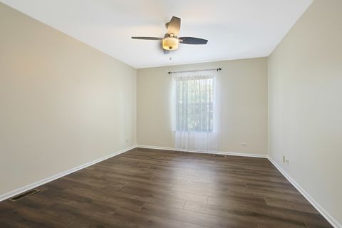 Tiny photo for 935 Concord Circle, Mundelein, IL 60060 (MLS # 12479951)