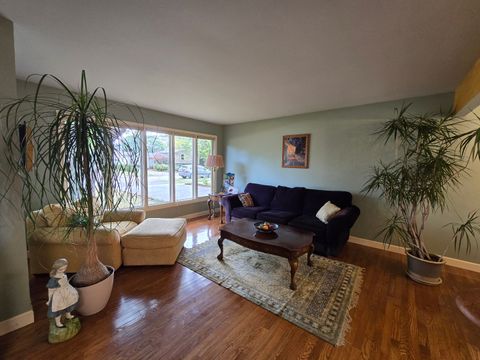 Tiny photo for 908 Kimberly Lane, Winthrop Harbor, IL 60096 (MLS # 12478040)
