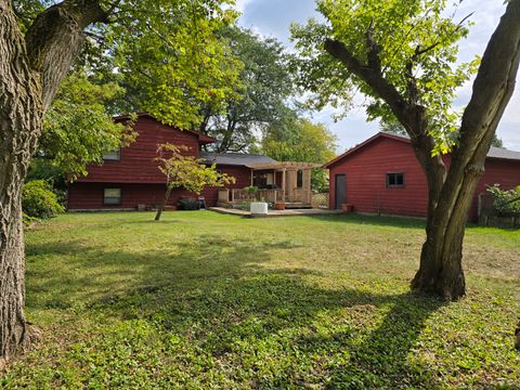 Tiny photo for 908 Kimberly Lane, Winthrop Harbor, IL 60096 (MLS # 12478040)