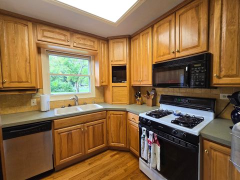Tiny photo for 908 Kimberly Lane, Winthrop Harbor, IL 60096 (MLS # 12478040)