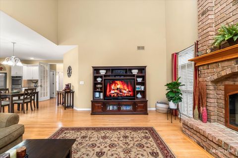 Tiny photo for 2543 Dewes Lane, Naperville, IL 60564 (MLS # 12524106)