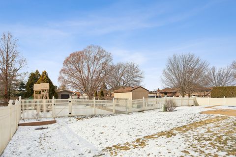 Tiny photo for 17712 WOBURN Road, Tinley Park, IL 60487 (MLS # 12551164)