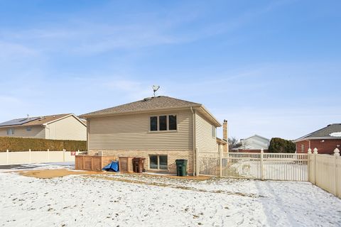 Tiny photo for 17712 WOBURN Road, Tinley Park, IL 60487 (MLS # 12551164)