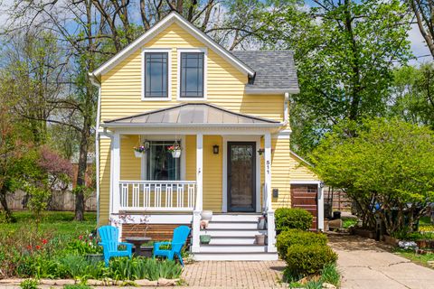 Photo of 511 Houston Street, Batavia, IL 60510 (MLS # 12625829)