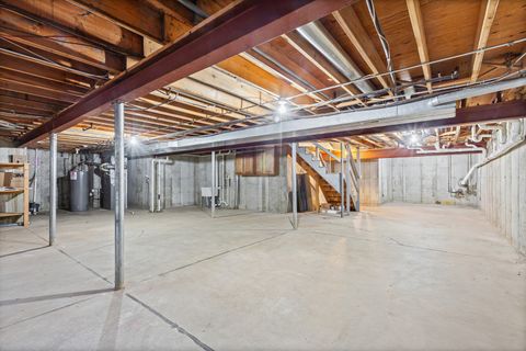 Tiny photo for 1109 Ponderosa Court, Darien, IL 60561 (MLS # 12581540)