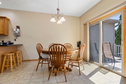 Tiny photo for 1512 Boulder Creek Court #1, Rockford, IL 61108 (MLS # 12681150)
