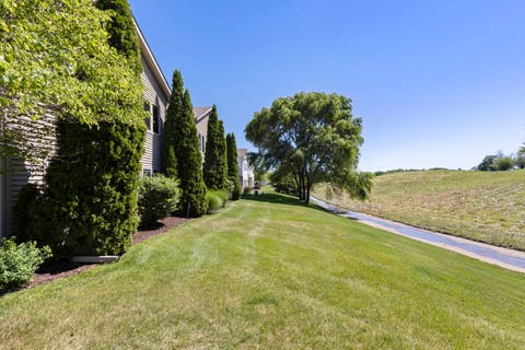 Tiny photo for 1512 Boulder Creek Court #1, Rockford, IL 61108 (MLS # 12681150)