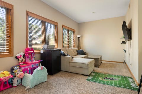Tiny photo for 1512 Boulder Creek Court #1, Rockford, IL 61108 (MLS # 12681150)