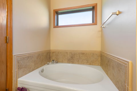 Tiny photo for 1512 Boulder Creek Court #1, Rockford, IL 61108 (MLS # 12681150)
