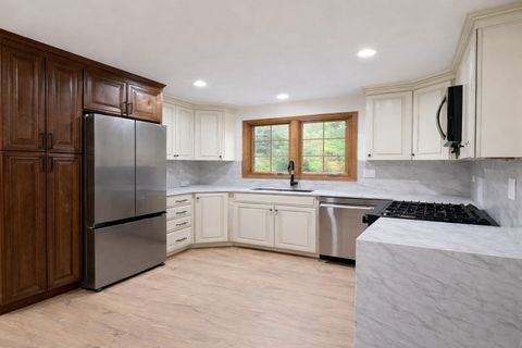 Tiny photo for 13458 S Westview Drive #V4, Palos Heights, IL 60463 (MLS # 12533797)