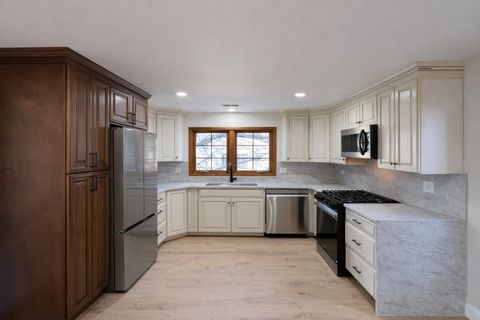 Tiny photo for 13458 S Westview Drive #V4, Palos Heights, IL 60463 (MLS # 12533797)