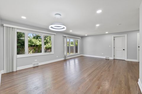 Tiny photo for 7240 Palma Lane, Morton Grove, IL 60053 (MLS # 12471676)