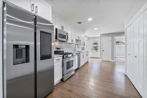 Tiny photo for 7240 Palma Lane, Morton Grove, IL 60053 (MLS # 12471676)