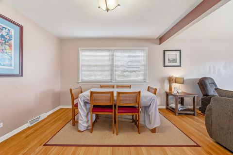 Tiny photo for 178 W Normandy Drive, Chicago Heights, IL 60411 (MLS # 12546935)