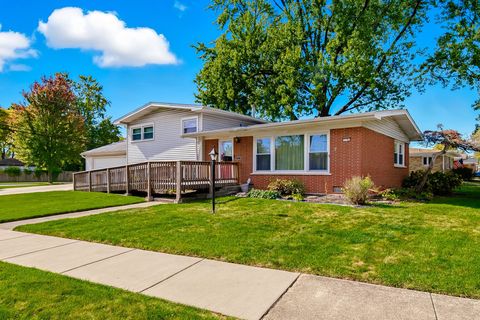 Tiny photo for 178 W Normandy Drive, Chicago Heights, IL 60411 (MLS # 12546935)