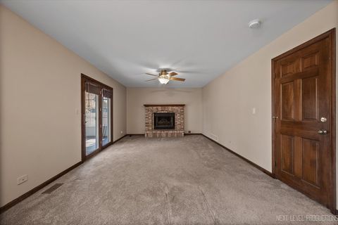 Tiny photo for 231 N Cambridge Drive, Geneva, IL 60134 (MLS # 12514661)