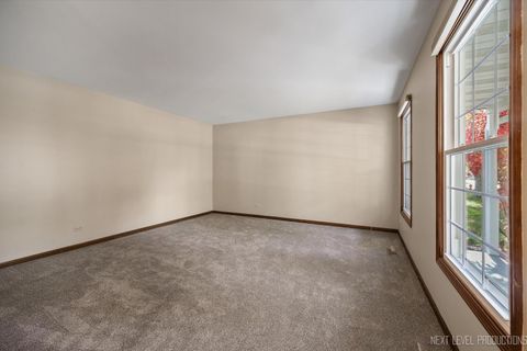 Tiny photo for 231 N Cambridge Drive, Geneva, IL 60134 (MLS # 12514661)