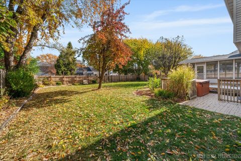Tiny photo for 231 N Cambridge Drive, Geneva, IL 60134 (MLS # 12514661)