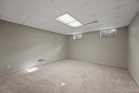 Tiny photo for 231 N Cambridge Drive, Geneva, IL 60134 (MLS # 12514661)