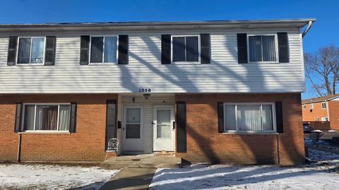 Photo of 1358 MONOMOY Street #A, Aurora, IL 60506 (MLS # 12542889)