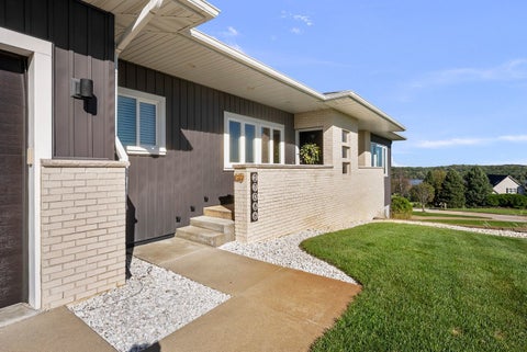 Tiny photo for 27086 238th Street, LeClaire, IA 52753 (MLS # 12776682)