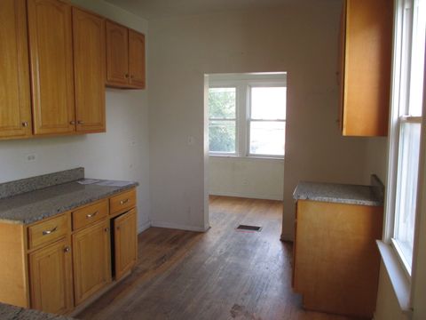 Tiny photo for 1324 Clinton Avenue, Berwyn, IL 60402 (MLS # 12549790)