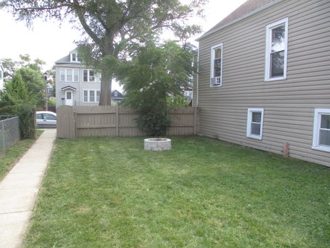 Tiny photo for 1324 Clinton Avenue, Berwyn, IL 60402 (MLS # 12549790)