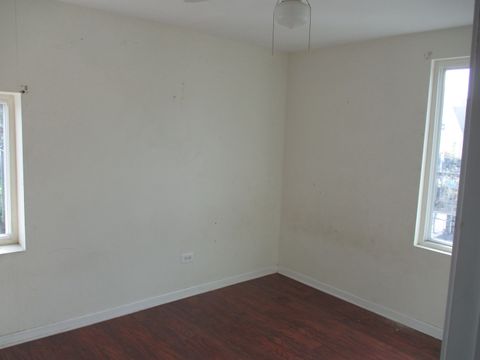 Tiny photo for 1324 Clinton Avenue, Berwyn, IL 60402 (MLS # 12549790)