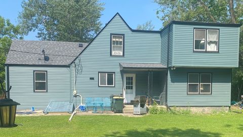 Tiny photo for 26301 N Highland Drive, Mundelein, IL 60060 (MLS # 12352212)