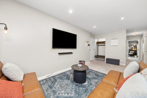 Tiny photo for 1502 7 Pines Road #C2, Schaumburg, IL 60193 (MLS # 12546176)